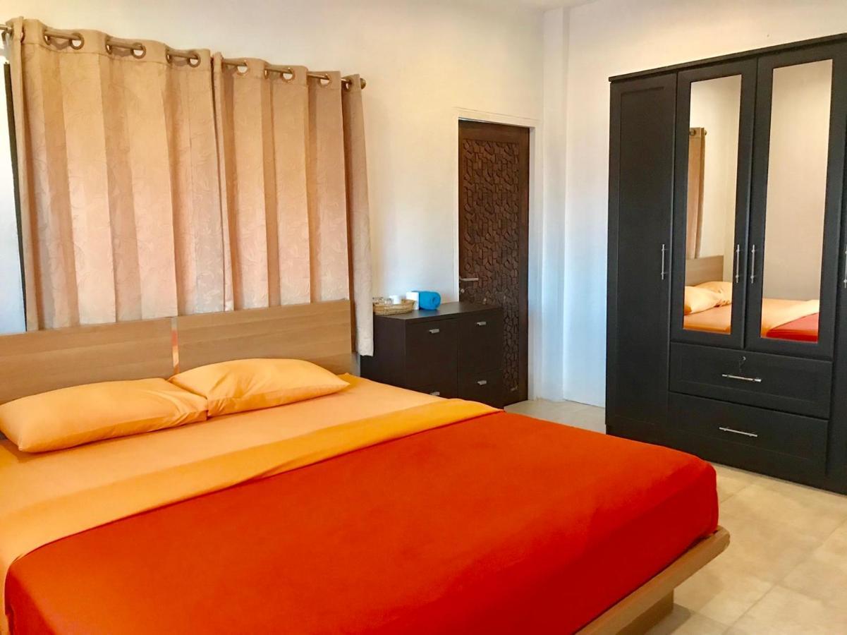 Хостел Hiranyika Cafe & Bed Самуи Экстерьер фото